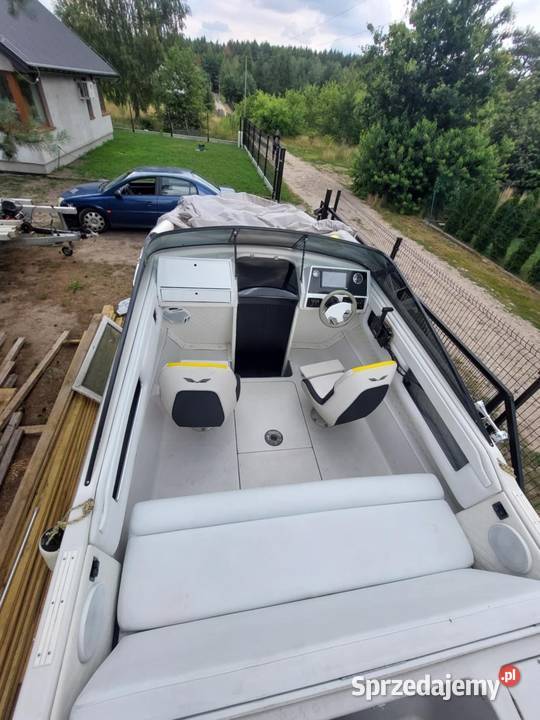 Motorówka Four Winns Sundowner 205 remoncie sprzedam