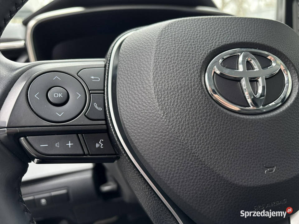 Toyota Corolla 18 HSD COMFORT TECH salon Polska czujnik deszczu mazowieckie Warszawa