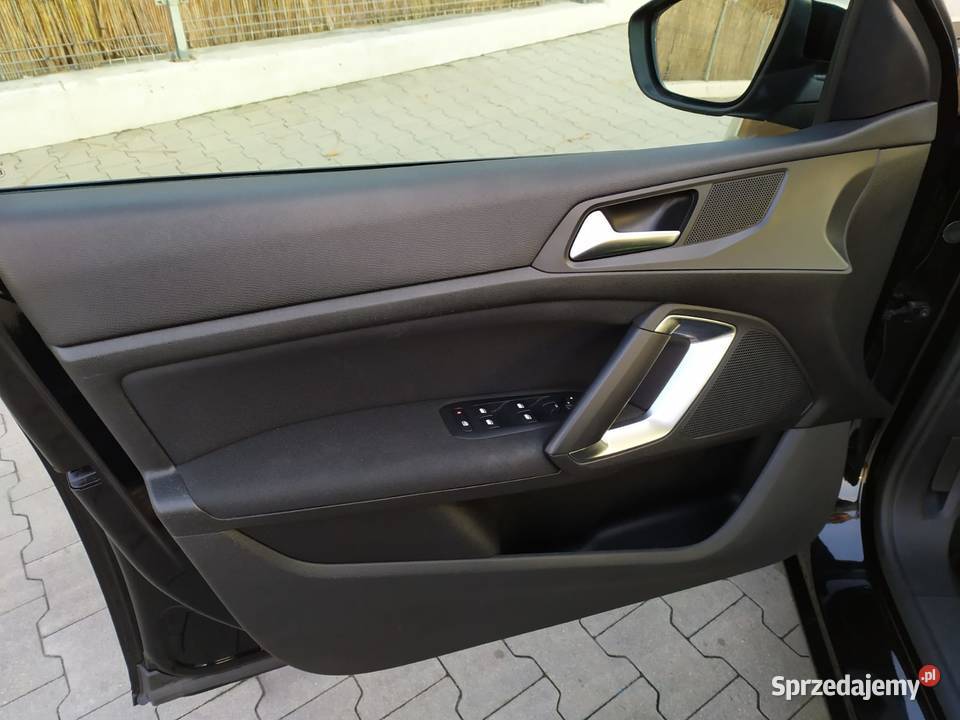 Peugeot 308 T9 16 Turbo Benzyna