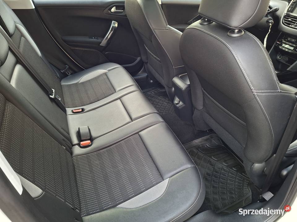 Peugeot 2008 2015R Diesel 16 BlueHDi 100 Z nieuszkodzony