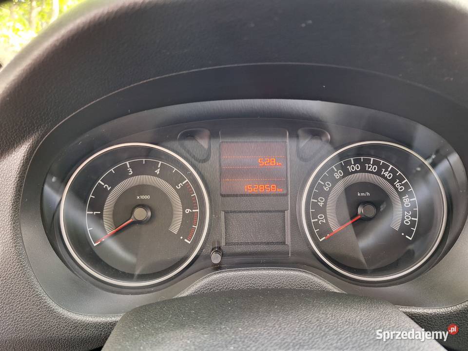 Peugeot 301 2015 16 LPG mały przebieg Gizałki