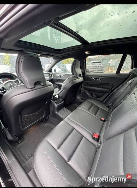 Volvo V60 T8 Rdesign Plugin hybrid 2019r Kasina Wielka
