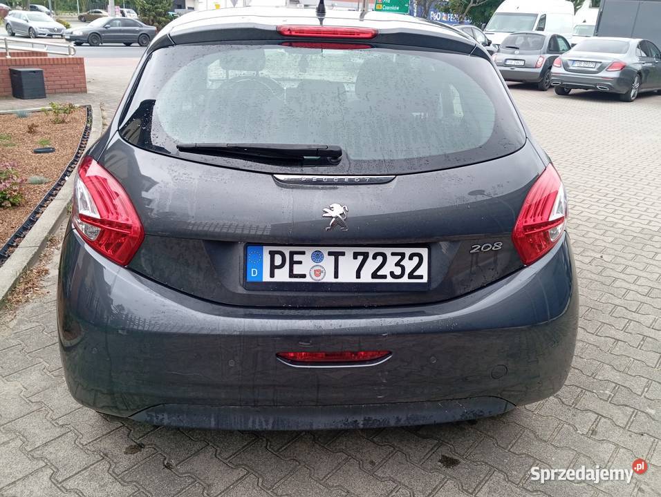 Peugeot 208 1 właściciel książka serwisowa do 208 Motoryzacja Oborniki