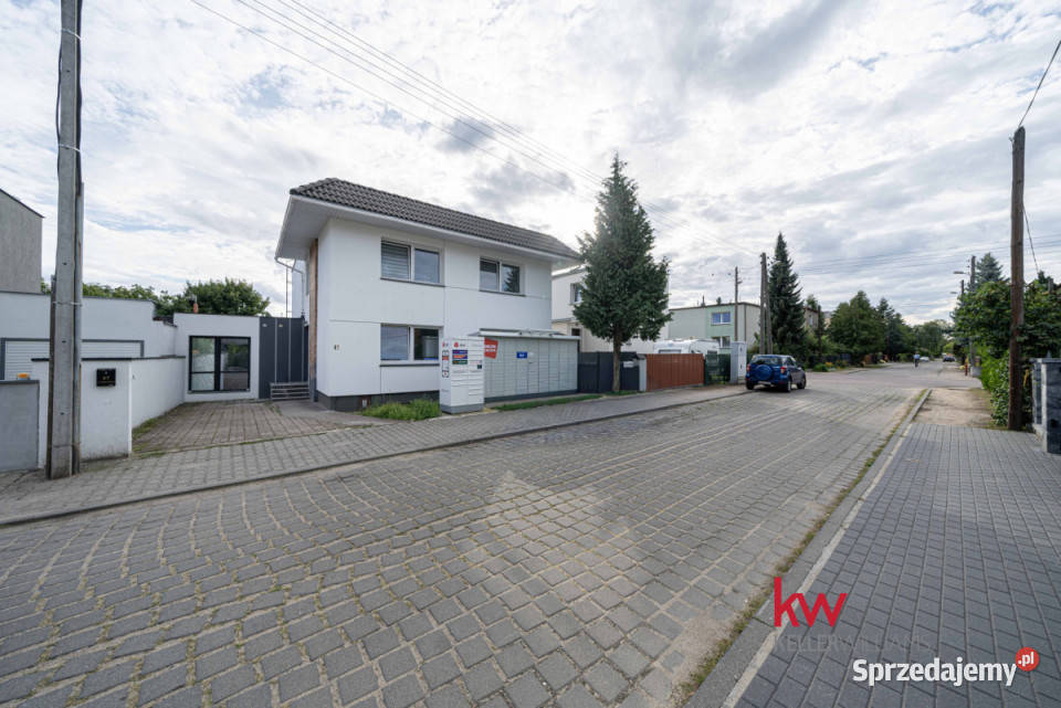 sprzedaży domu wolnostojącego 300m2 Poznań