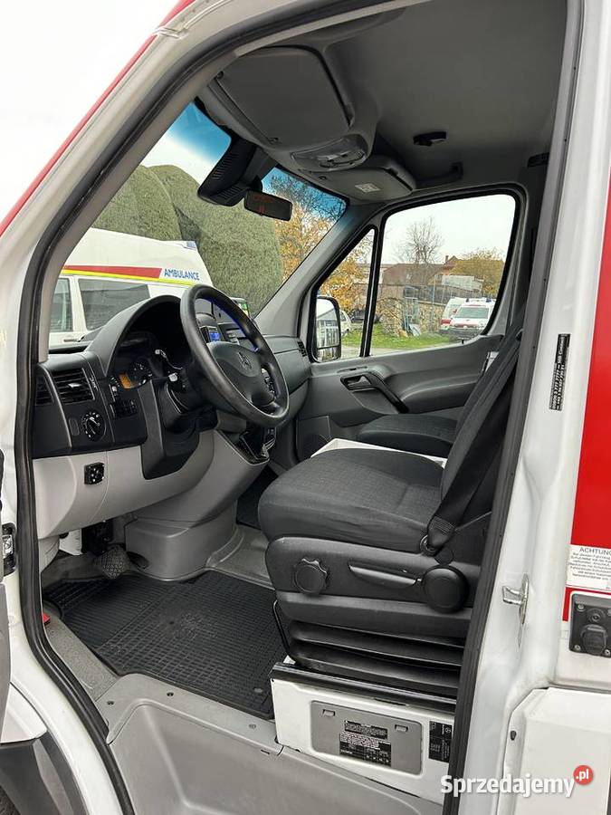 MercedesBenz Sprinter 30 CDI Ambulans Karetka światła do jazdy dziennej opolskie Opole