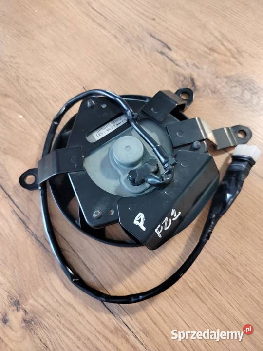 Yamaha FZ1 Fazer S 0611 Wiatrak wentylator prawy wielkopolskie Żerniki sprzedam