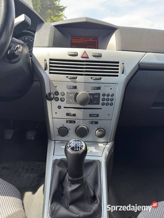 Opel Astra H Kombi 17 CDTI 2009 Zadbany