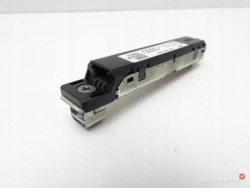 WZMACNIACZ ANTENY ANTENOWY AUDI A3 8V 8V3035225