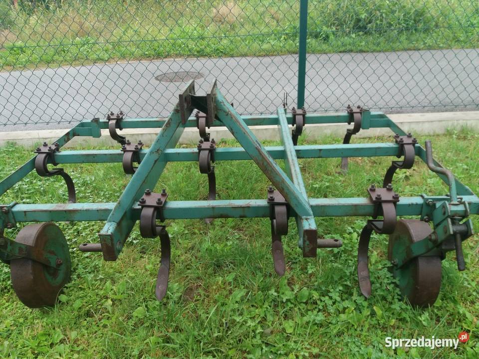 Kultywator 18 metra do 330 T25 sprzedam