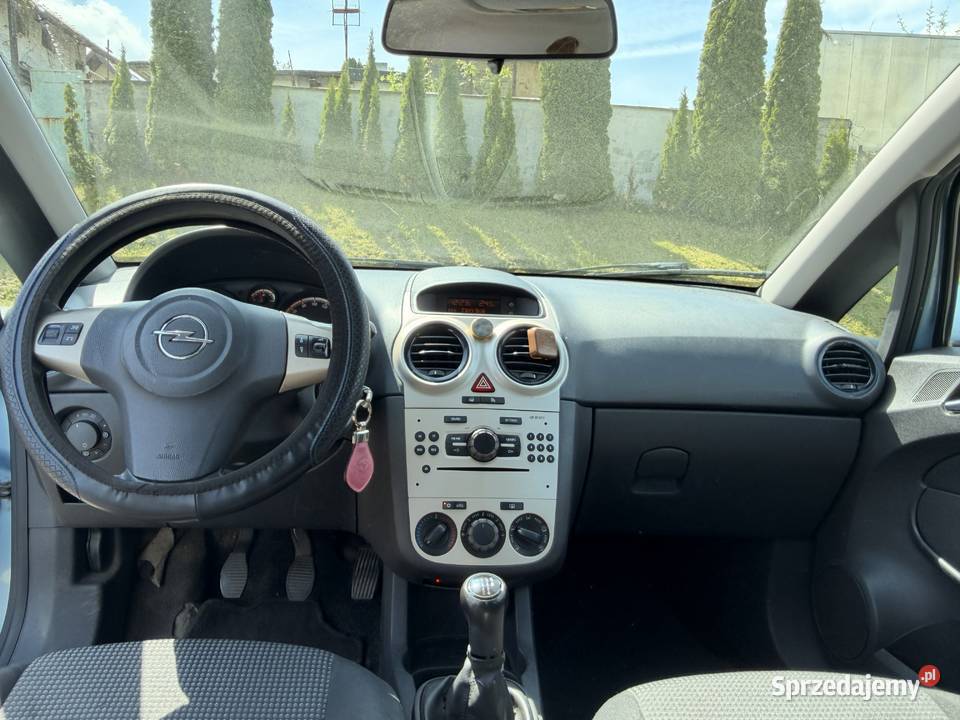 Opel Corsa D pomorskie