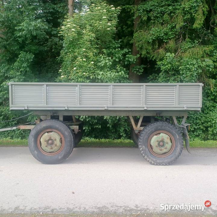 Przyczepa 4T wywrotka nieuszkodzony Piaski