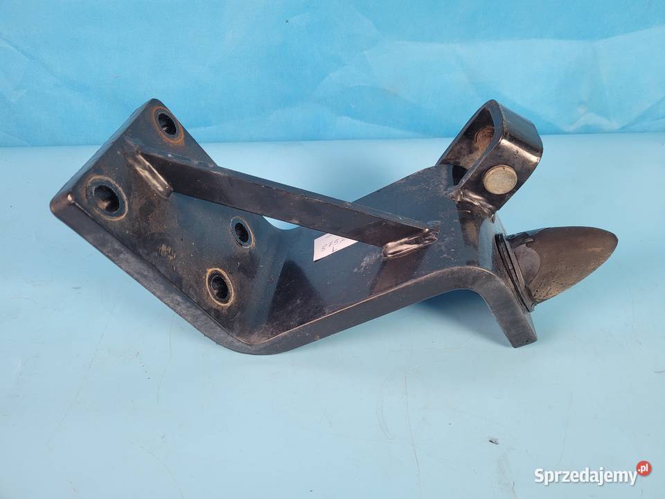 CASE IH PUMA 145 12r WSPORNIK KABINY LEWY