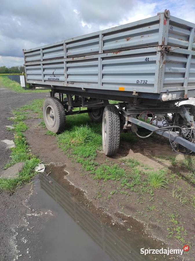 Przyczepa D 732 nieuszkodzony Przyczepy rolnicze Dębica