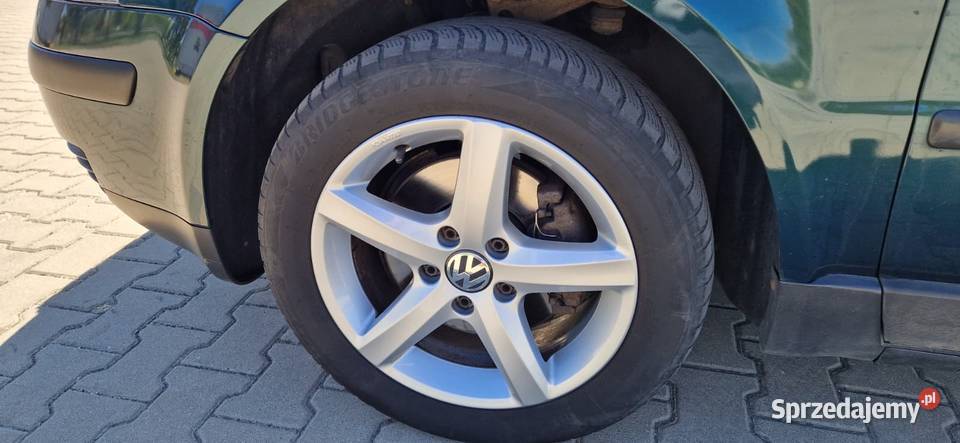 Volkswagen Passat Kombi 2001 lifcie komfort i wspomaganie kierownicy