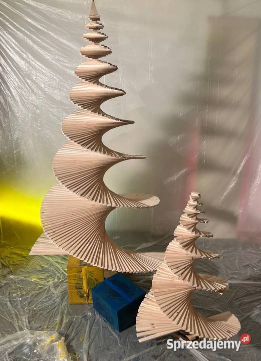 Ręcznie robiona drewniana choinka Zakopane