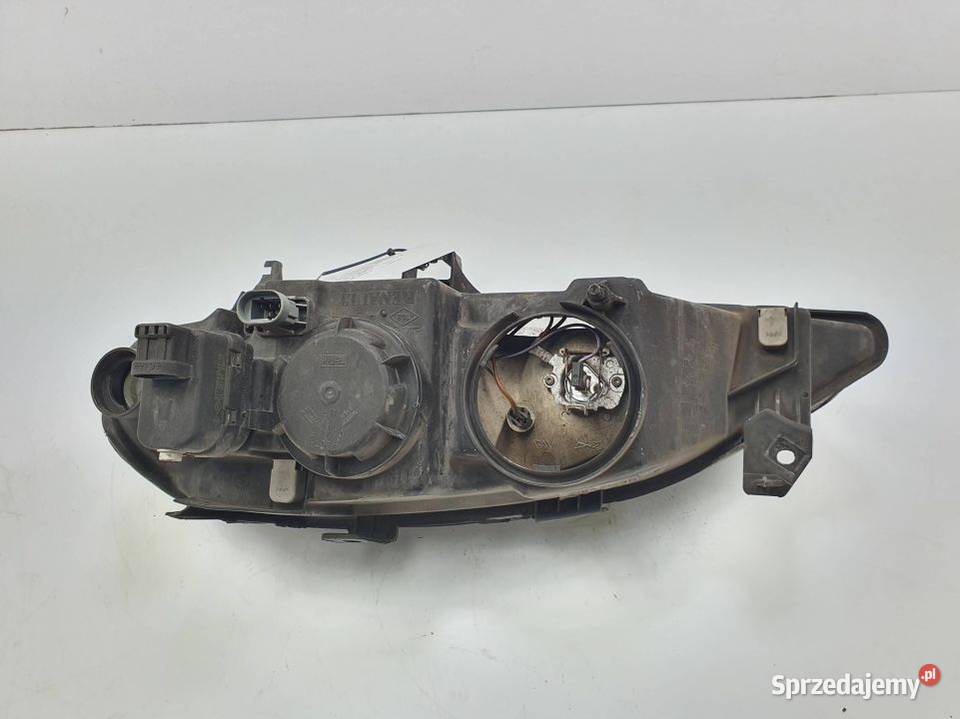 LAMPA PRAWA PRZÓD RENAULT MEGANE I 7700427870D osobowe Lipno