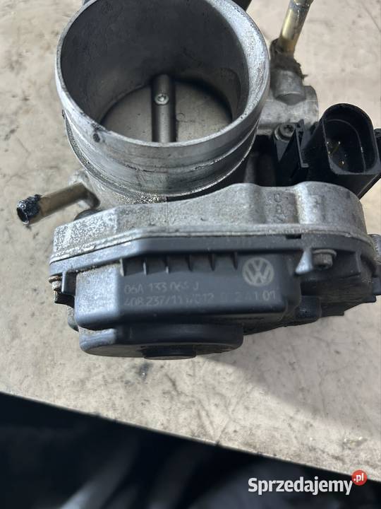 Przepustnica Vw audi 16 06A133064J Kęty