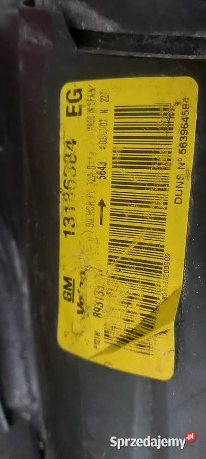 Lampa przód przednia prawa Opel Corsa D 2010 r Szczecin sprzedam