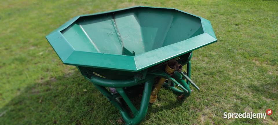 Rozsiewacz Amazone 600l Rozsiewacze nawozów