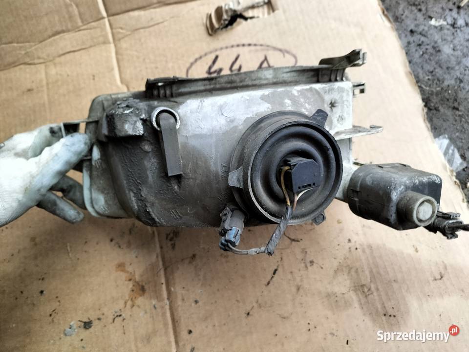 OPEL ASTRA F LAMPA PRZÓD PRZEDNIA PRAWA Kamień-Kolonia sprzedam