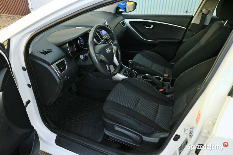 Hyundai i30 20lecie HyundaiLampy LEDCzujniki czujnik parkowania śląskie Bytom sprzedam