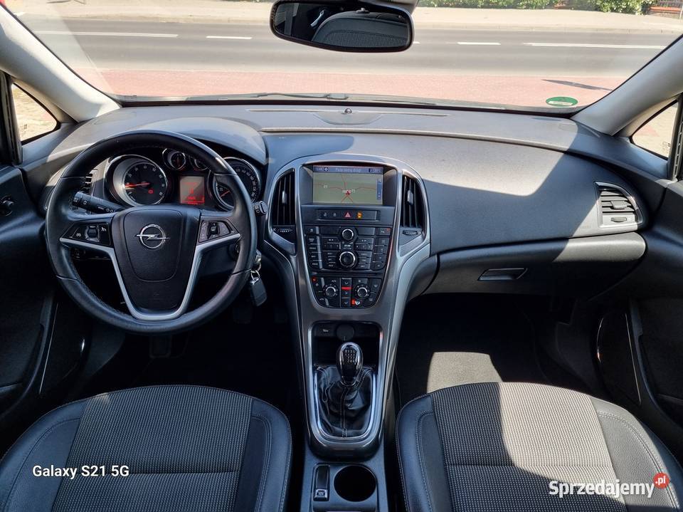 Opel Astra J 14 120 nawigacja półskóry alufelgi Astra Płońsk