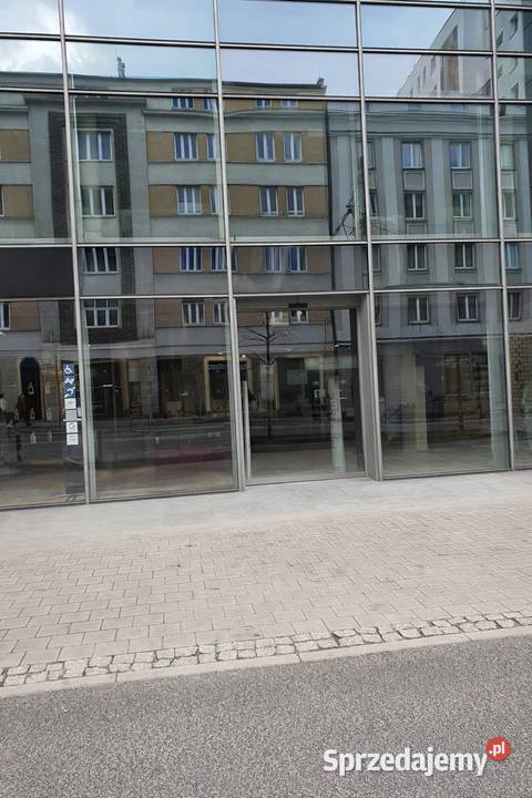 Lokal na siłownię piętro biurowca w centrum sprzedam