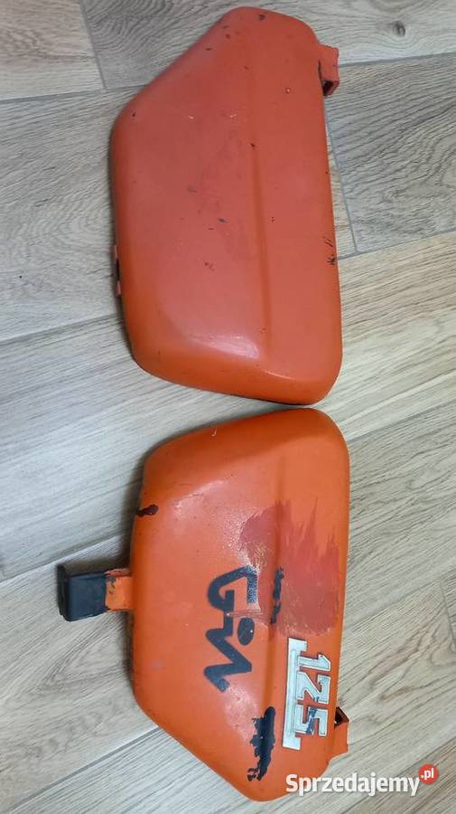 Boczki plastikowe WSK Gil orginał podlaskie