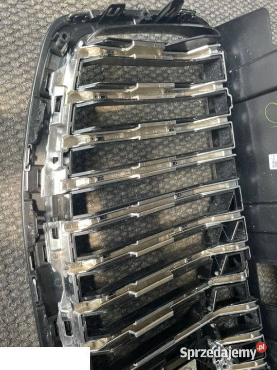Volvo Xc60 II lift 21 atrapa grill przód Kozubszczyzna