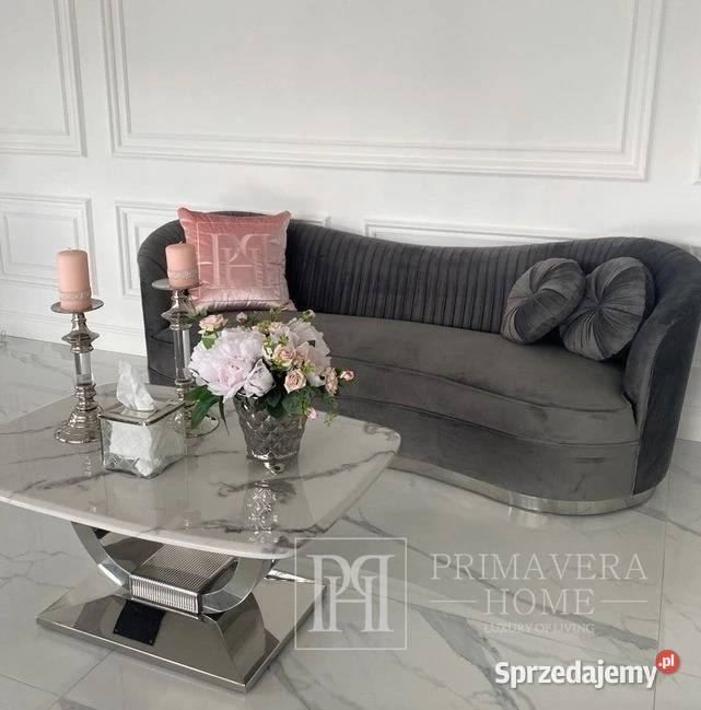 Ekskluzywna sofa glamour do salonu klasyczna Warszawa