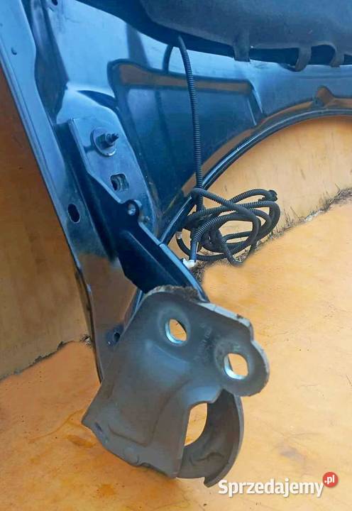 FORD FOCUS III MK3 MASKA FB RADOM