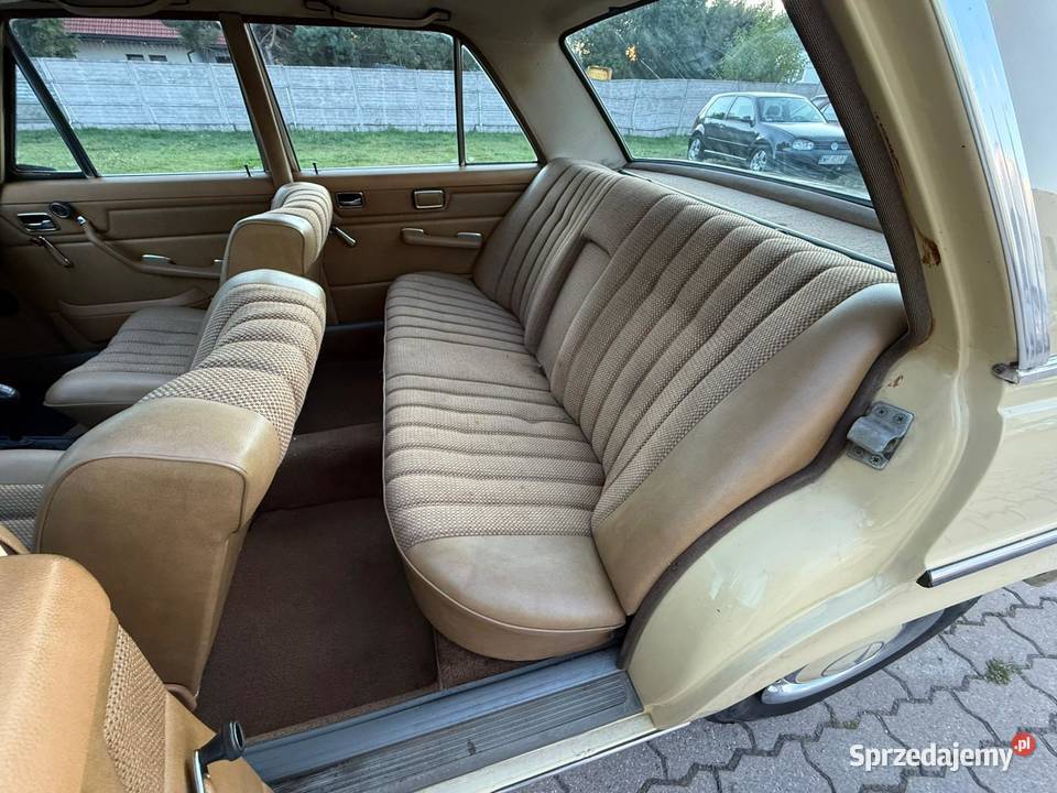 Mercedes W115 220D Ładna Sztuka Środek w Zgierz