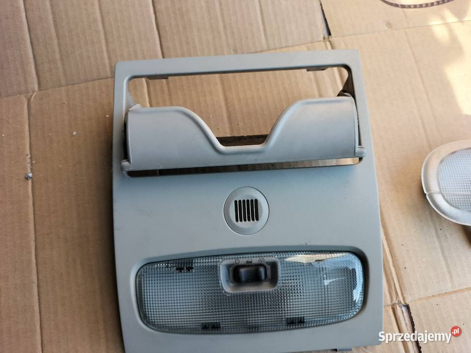 FORD MONDEO MK3 KOMBI LAMPKA PODSUFITKI WNĘTRZA Kamień-Kolonia