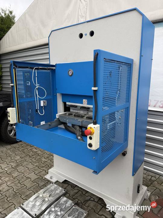RFS CO MEC B82 CE prasa linia do termoformowania Łaskarzew sprzedam