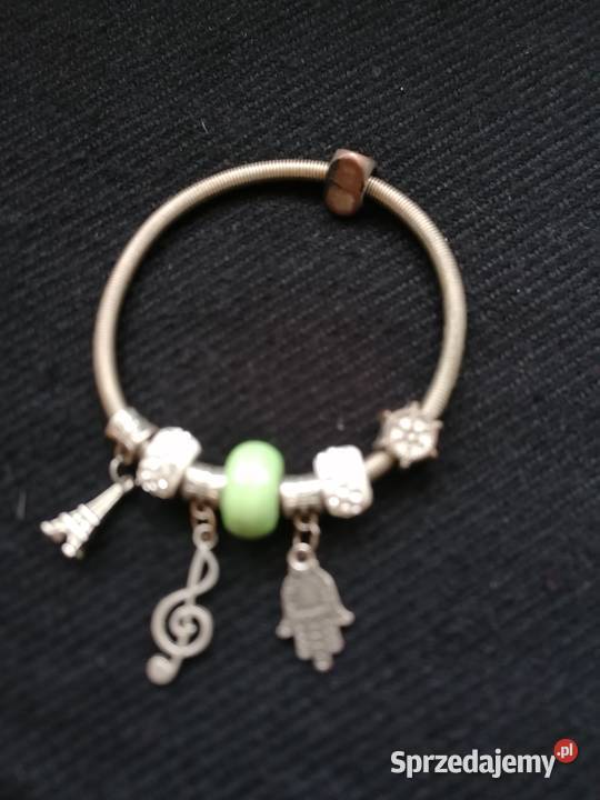 Bransoletka Charms z zawieszkamiMetalowa gotowa sprzedam