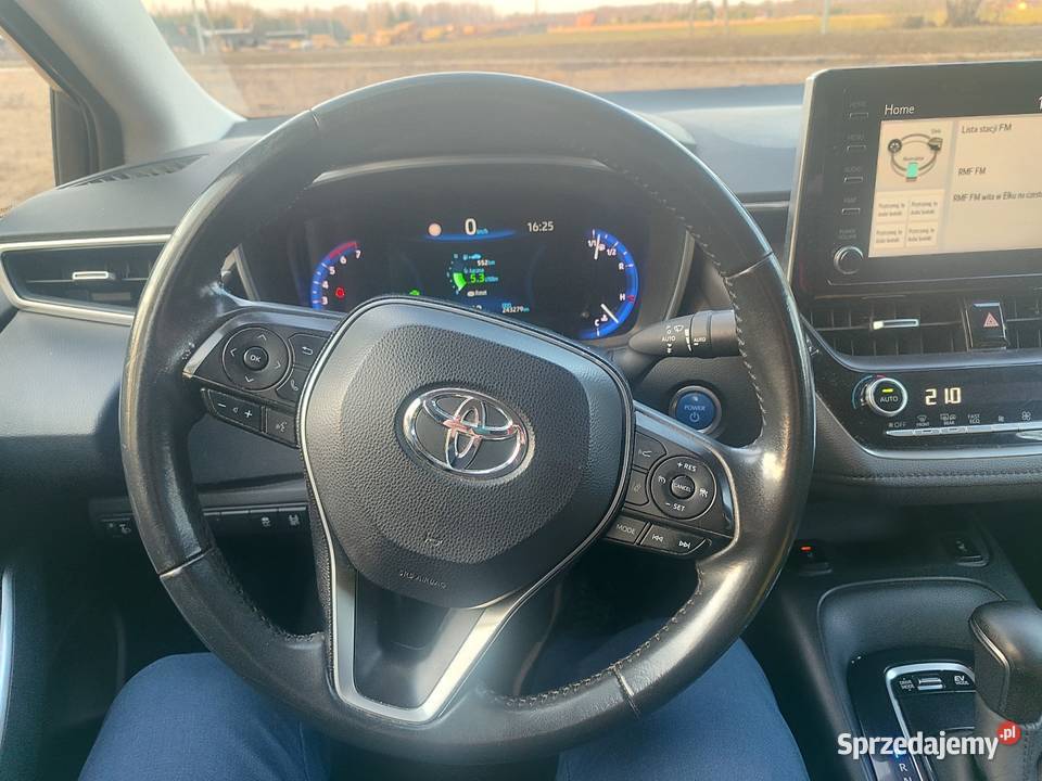 Toyota Corolla 18 hybryda Ełk