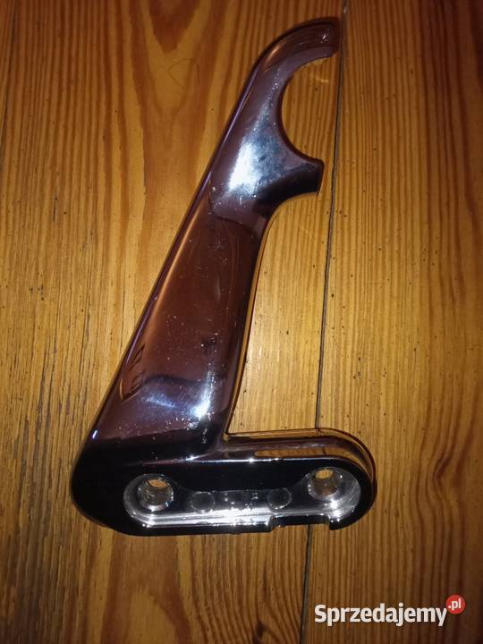 Uchwyt wspornik owiewki Harley Davidson Road