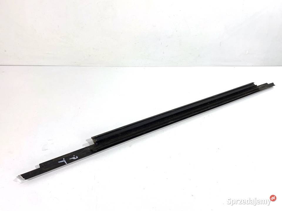 LISTWA ZGARNIAJĄCA TYŁ PRAWY AUDI Q5 8R osobowe