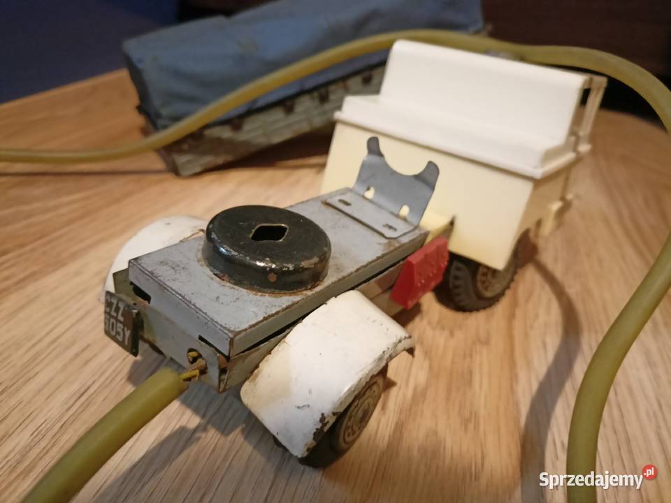 Auto PRL Ryś kontener naczepa na kabel Rzeszów