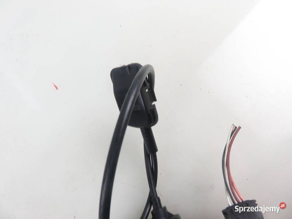 ZAMEK PRAWY PRZEDNI RENAULT CLIO III