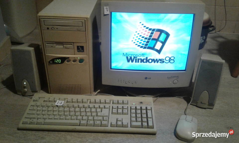 Stary Komputer AT z wyświetlaczem w obudowie 120 Pozostałe Gorzyce