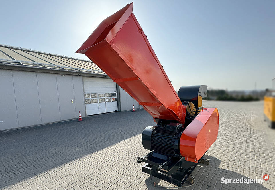 Rębak Rozdrabniacz do drewna bębnowy Sierakowska Huta