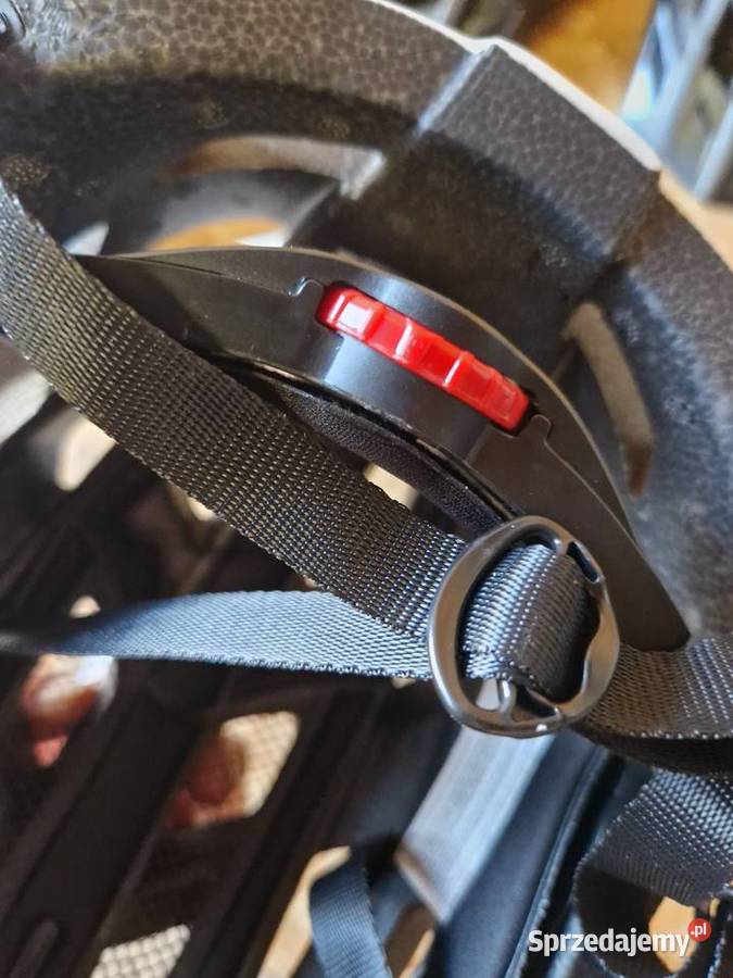 Kask rowerowy z tylną lampką Biały Czarny Noma