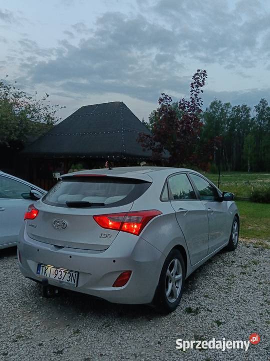 Hyundai i30 16crdi Hatchback Komórki