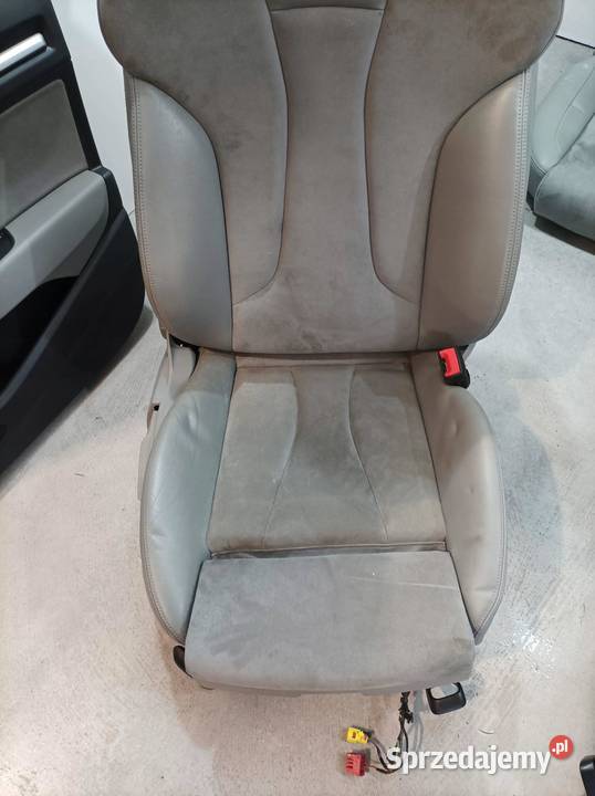 FOTELE PRZÓD TYŁ KANAPA PÓŁSKÓRA SEDAN Audi A3