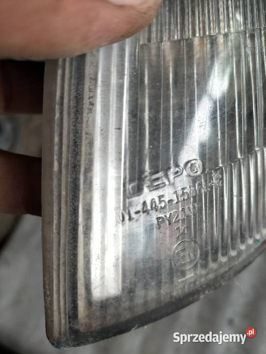 KIERUNKOWSKAZ LEWY SEAT TOLEDO I 1 DEPO kierunkowskazy Kamień-Kolonia
