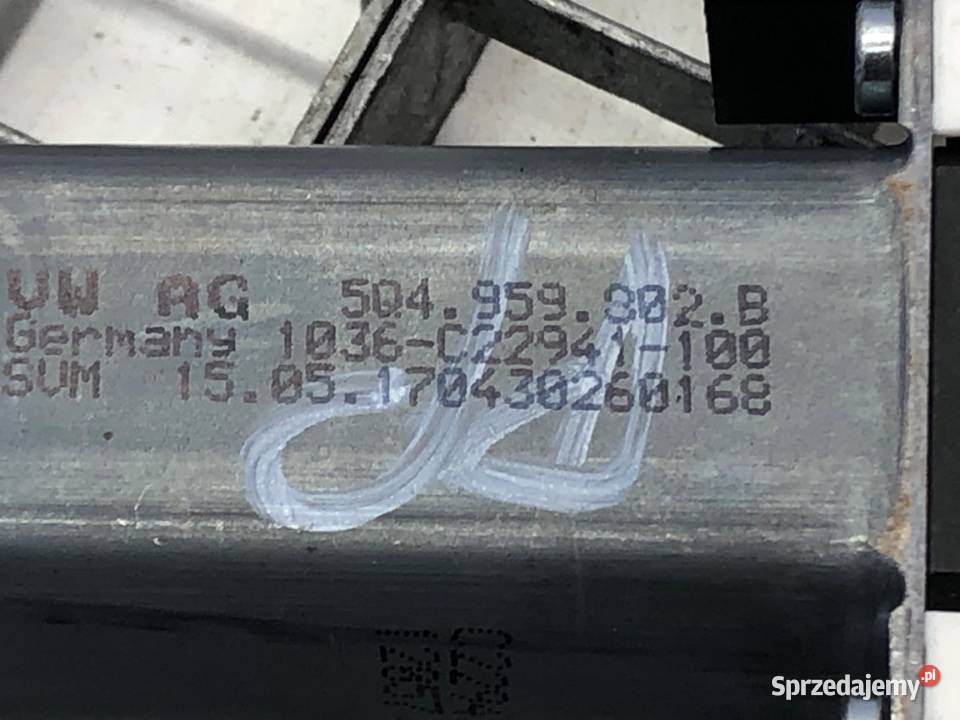 PODNOŚNIK SZYBY PRAWY PRZÓD VW GOLF VII