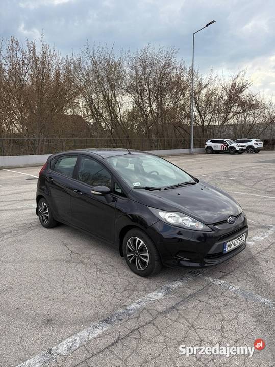 Ford Fiesta Mk7 125 Duratec 1 rej2013 Salon manualna Radom