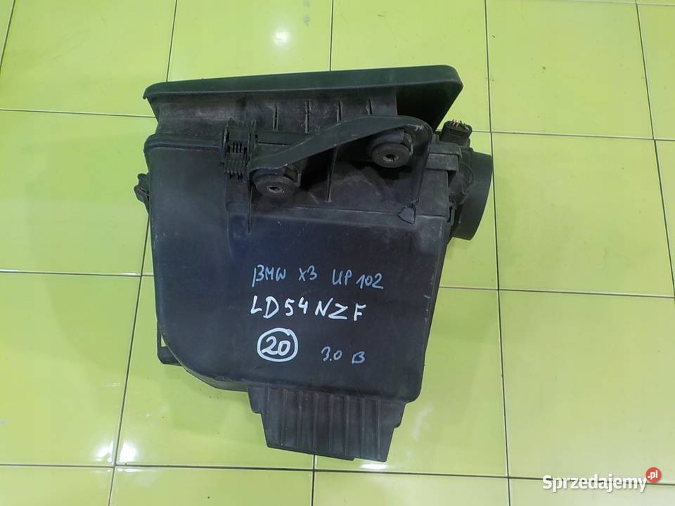 BMW X3 E83 30 B 04r 5D obudowa filtra powietrza