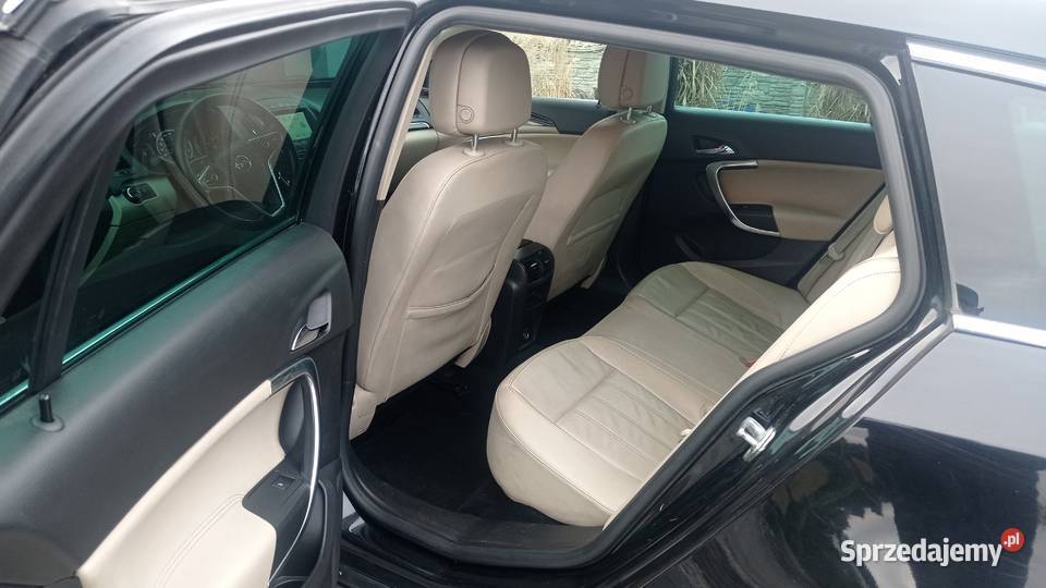 OPEL Insignia 2017 niski przebieg 196 Tkm 1598cm3